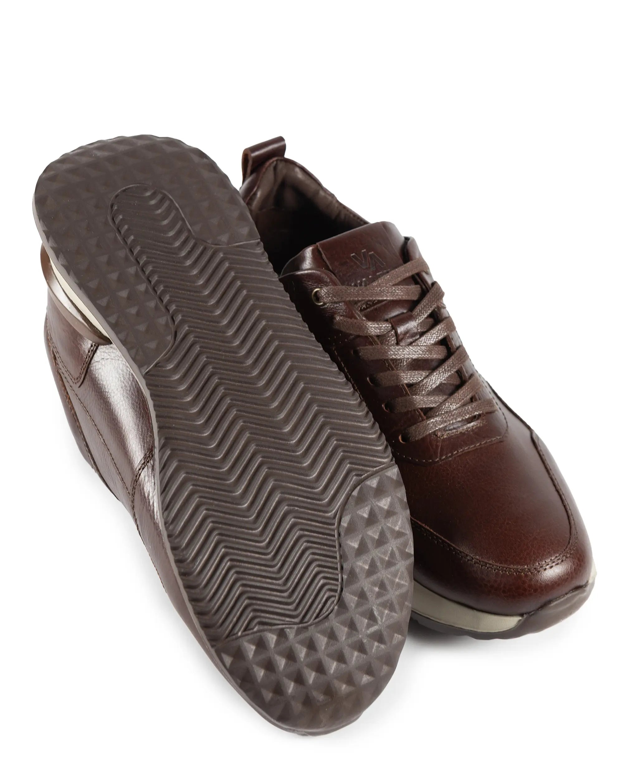 Tenis Metro Casuales en Cuero Coñac - detalle costura cuero premium hecho a mano