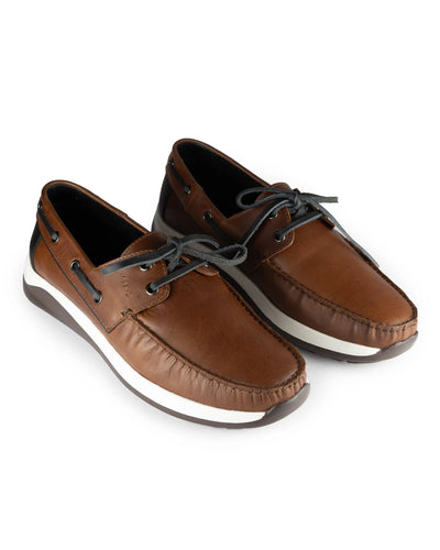 Náuticos en Cuero Miel - vista lateral zapato artesanal Valetz