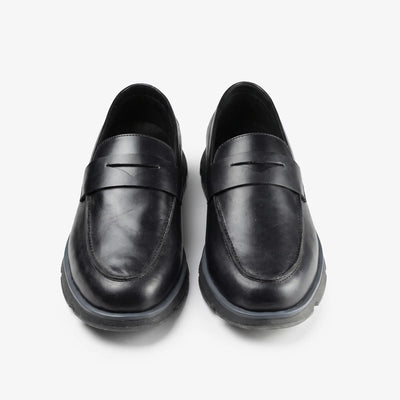 Olmo Estilo Penny Loafer Negro