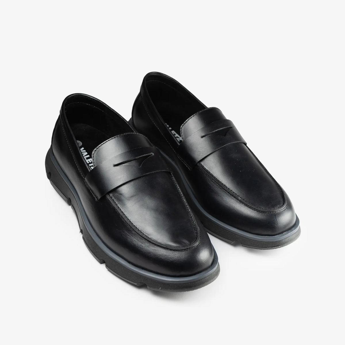 Olmo Estilo Penny Loafer Negro