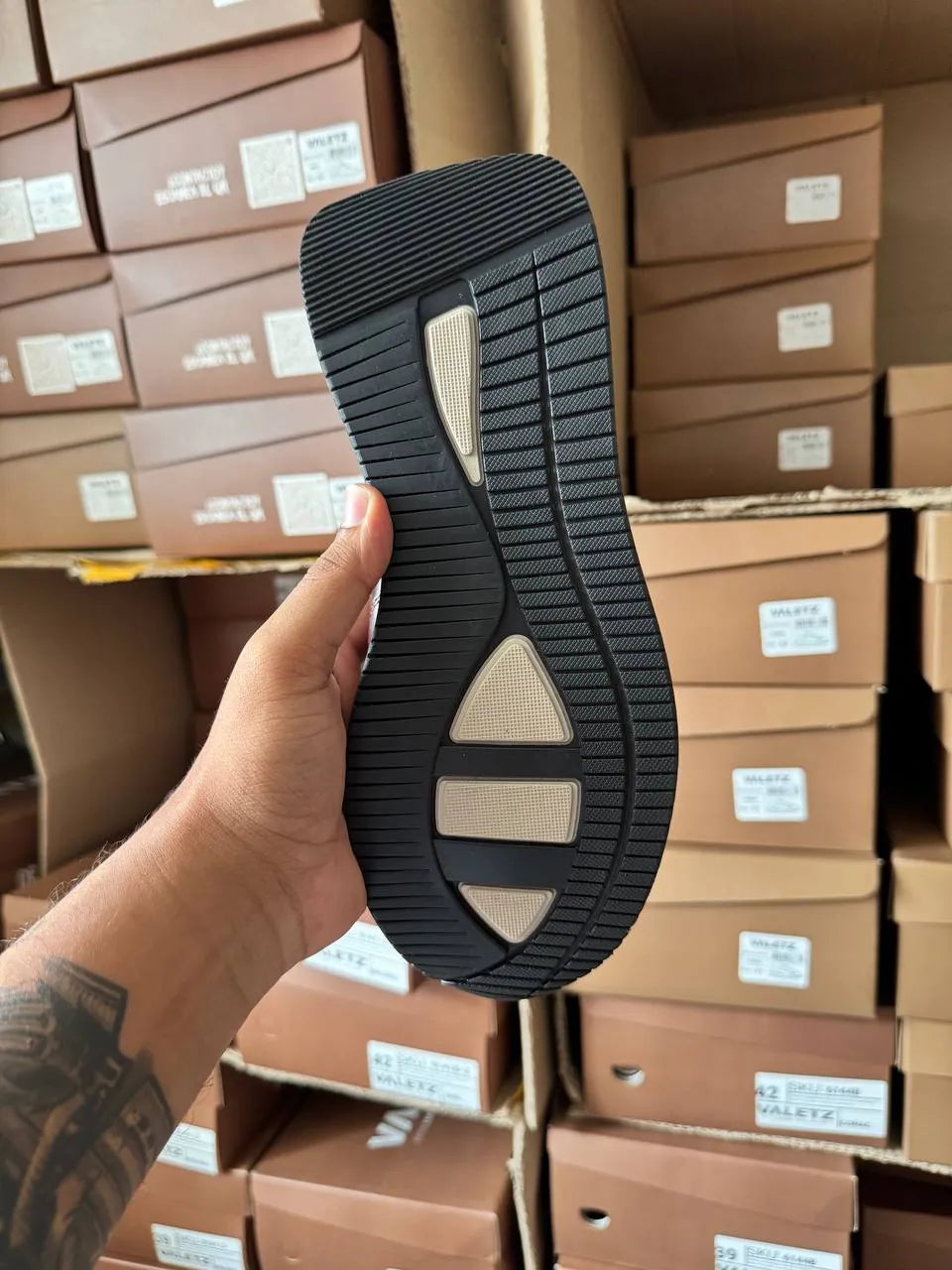 Tenis Lusso Casuales de Vestir en Cuero Coñac — foto real 5